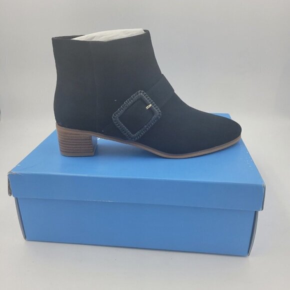 NIB Jack Rogers Women's Izzie Suede Bootie Black Casual Buckle Shoe Size 9M - Picture 2 of 12